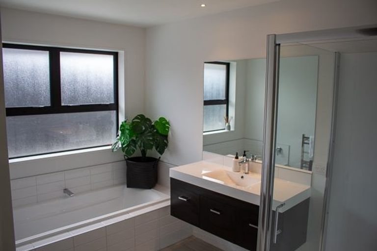 Photo of property in 28 Grigg Drive, Witherlea, Blenheim, 7201