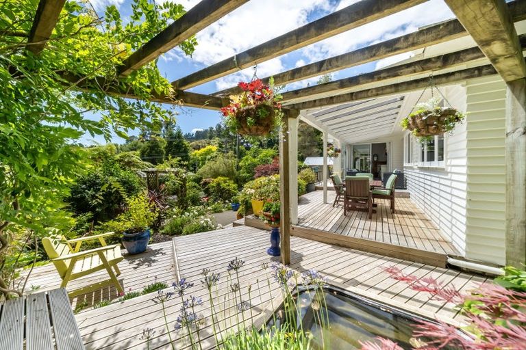 Photo of property in 58 Jocelyn Crescent, Pinehaven, Upper Hutt, 5019