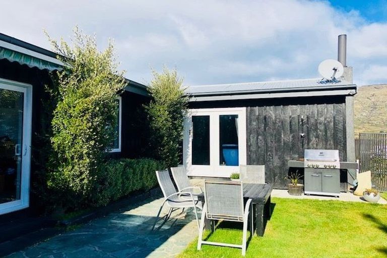 Photo of property in 1058 Frankton Road, Frankton, Queenstown, 9300