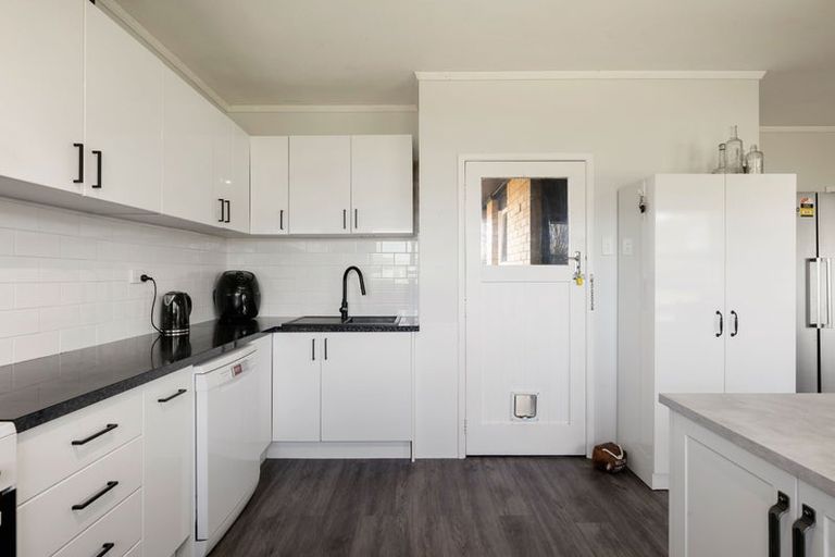 Photo of property in 203 Warburton Crescent, Te Awamutu, 3800