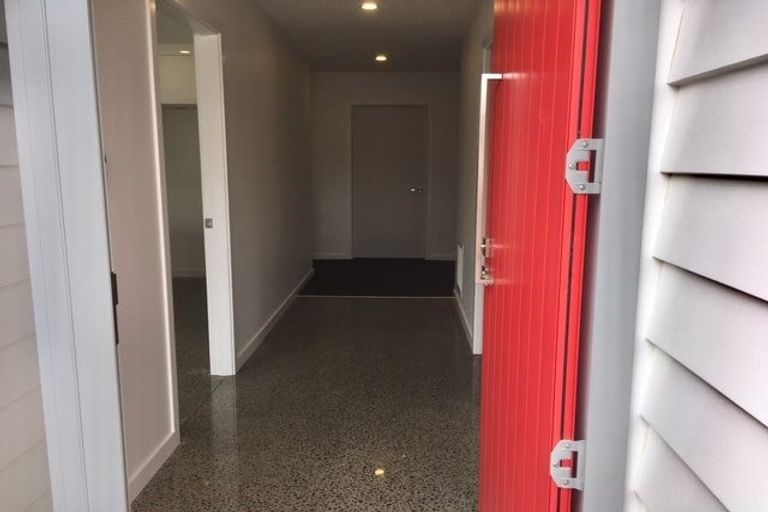 Photo of property in 7 Farnworth Terrace, Churton Park, Wellington, 6037