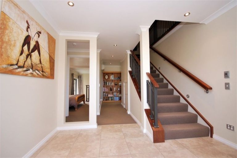 Photo of property in 21 Rainbow Drive, Rainbow Point, Taupo, 3330