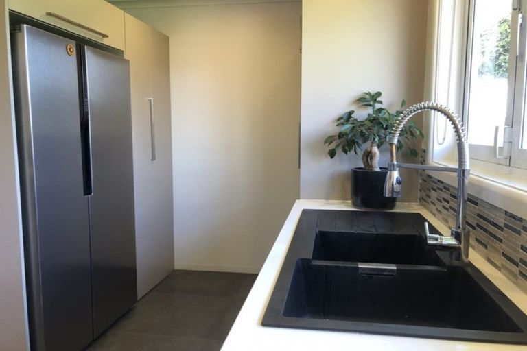 Photo of property in 7 Jenkins Place, Waitara, 4320