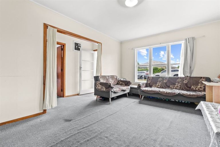 Photo of property in 3/124 Great South Road, Manurewa, Auckland, 2102