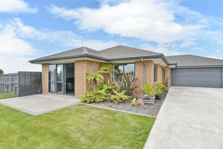 Photo of property in 8 Brockelbank Drive, Kaiapoi, 7630