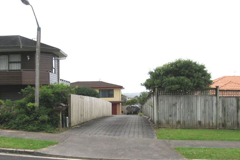 Photo of property in 3 Soling Place, West Harbour, Auckland, 0618