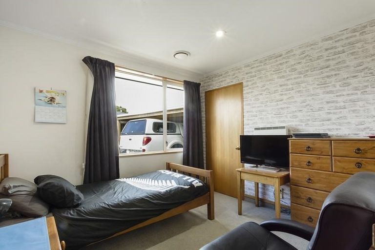 Photo of property in 28 Silverstream Drive, Mosgiel, 9024