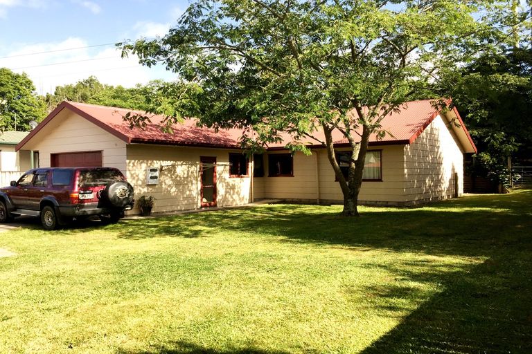 Photo of property in 190 Taylor Avenue, Te Awamutu, 3800