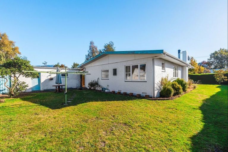 Photo of property in 71 Te Herekiekie Street, Turangi, 3334