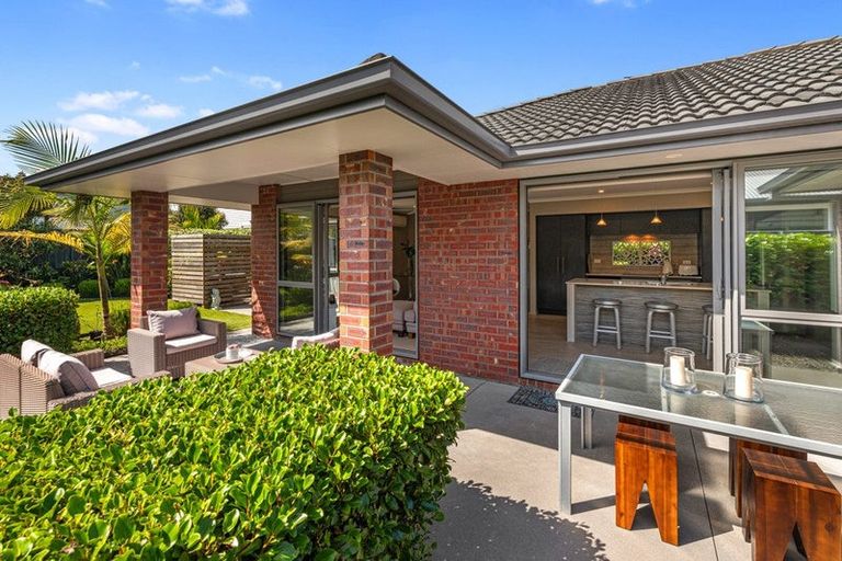 Photo of property in 87 Sandhurst Drive, Papamoa Beach, Papamoa, 3118