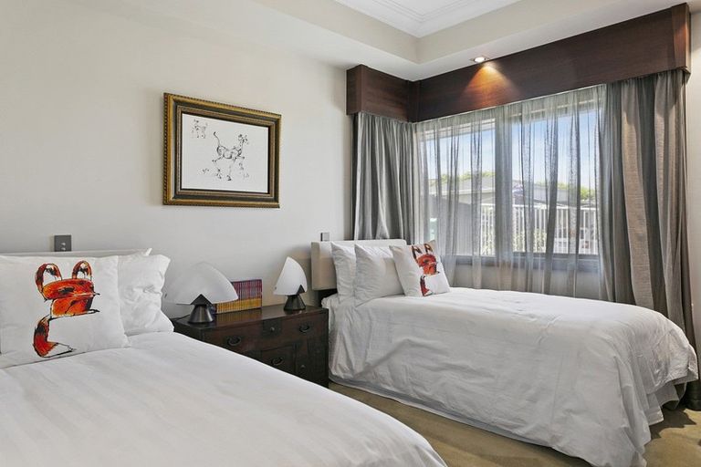 Photo of property in 1/170 Lake Terrace, Hilltop, Taupo, 3330