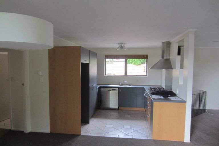 Photo of property in 53 Pemberton Avenue, Bayview, Auckland, 0629