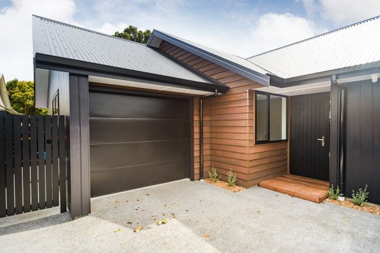 Photo of property in 25a Te Awe Awe Street, Hokowhitu, Palmerston North, 4410