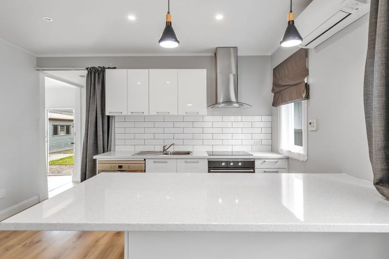 Photo of property in 23 South Street, West End, Palmerston North, 4410