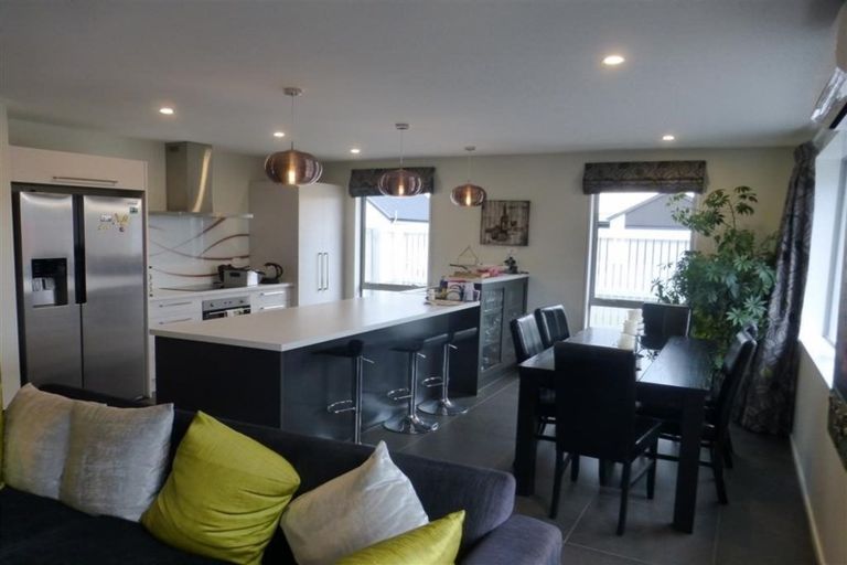 Photo of property in 20 Luxembourg Crescent, Halswell, Christchurch, 8025