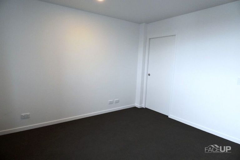 Photo of property in 9/165 Hobsonville Point Road, Hobsonville, Auckland, 0616