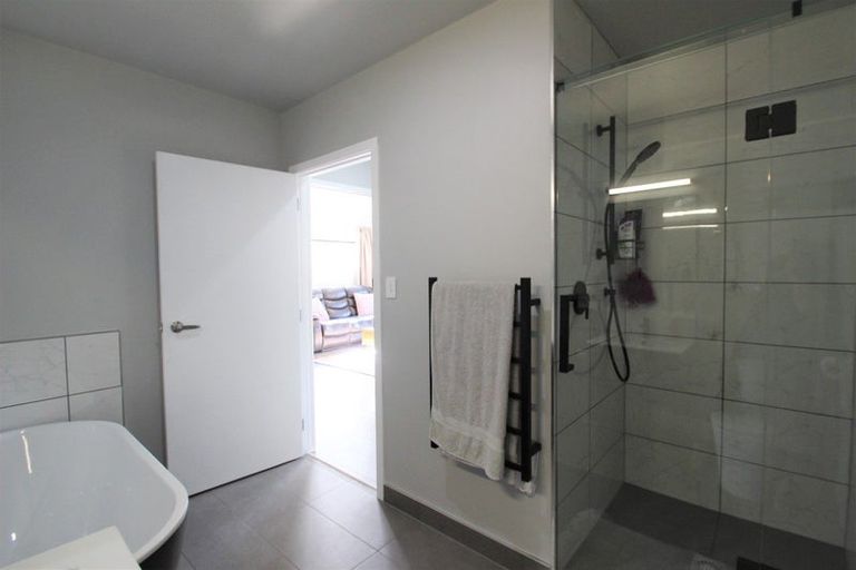 Photo of property in 8 Mandeno Drive, Kerikeri, 0230