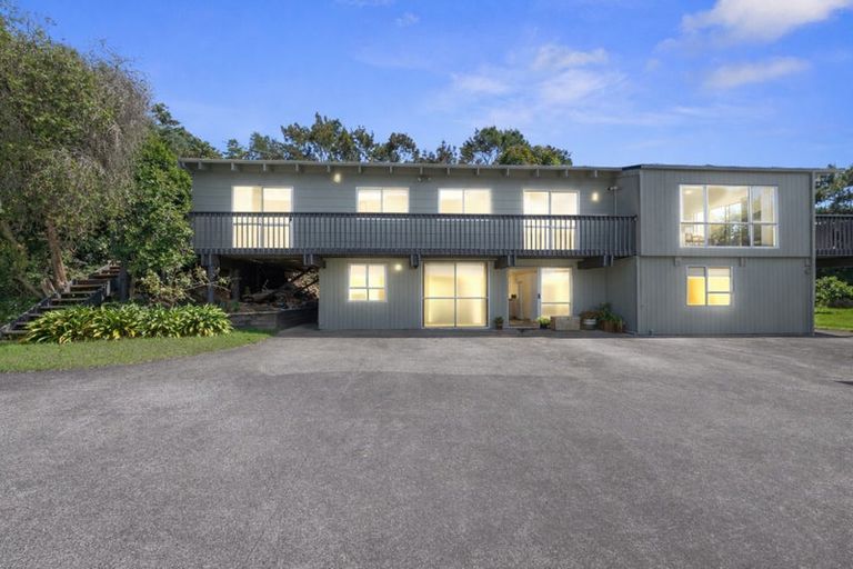 Photo of property in 14 Lyon Road, Waimauku, 0883