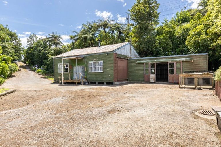 Photo of property in 24 Govett Avenue, Frankleigh Park, New Plymouth, 4310