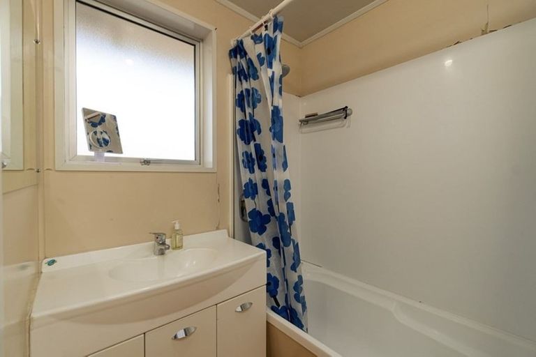 Photo of property in 32a Station Street, Alexandra, 9320