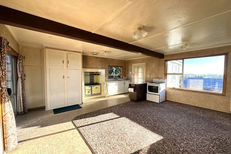 Photo of property in 28 Market Street, Kaitangata, 9210