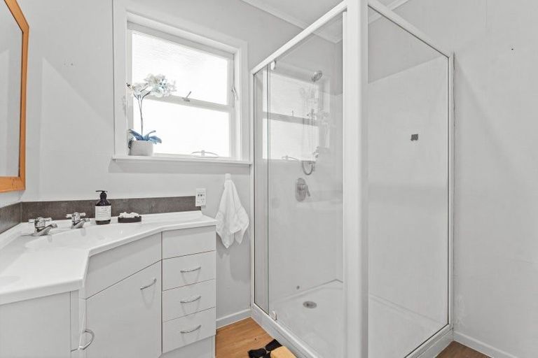 Photo of property in 18 Mountbatten Avenue, Hillcrest, Auckland, 0627