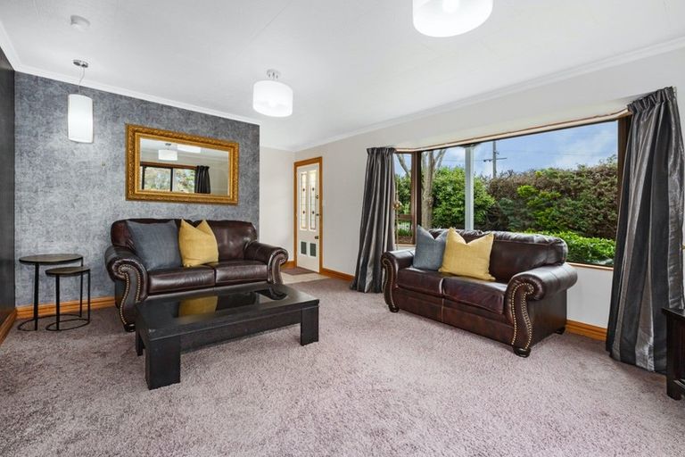 Photo of property in 30 Jervois Terrace, Ohau, Levin, 5570