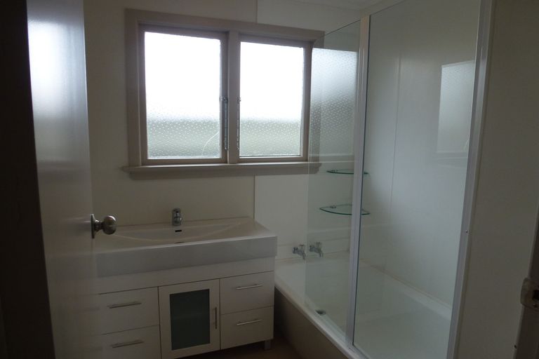 Photo of property in 5 Campbell Street, Alexandra, 9320