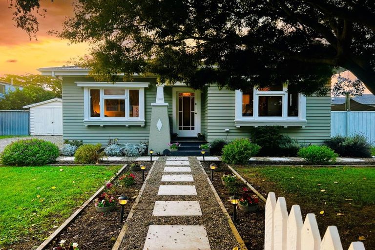 Photo of property in 102 Sylvan Road, Parkvale, Hastings, 4122