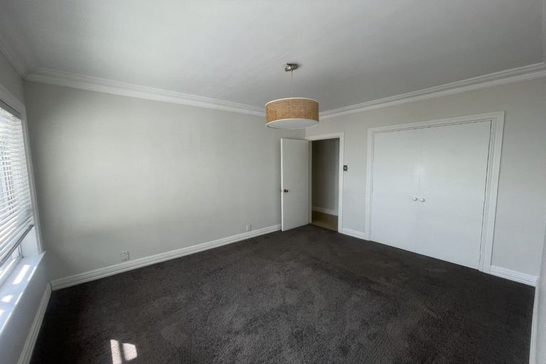 Photo of property in 25 Brigantine Drive, Beach Haven, Auckland, 0626