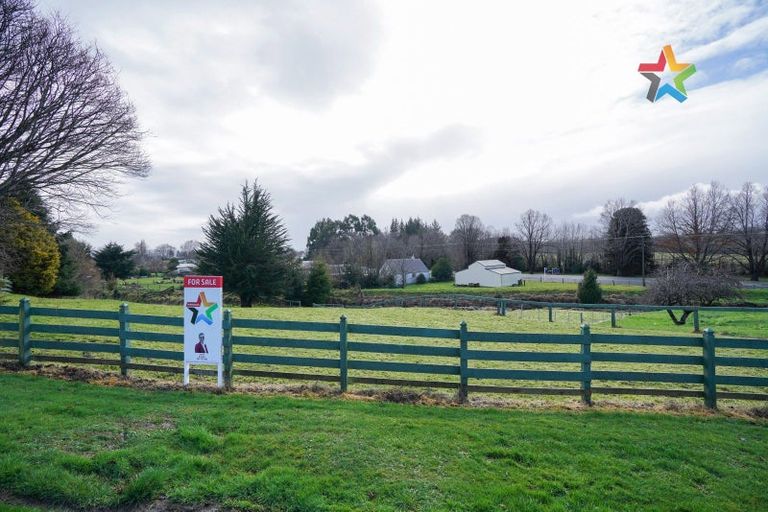 Photo of property in 8 Hughies Lane, Otautau, 9610