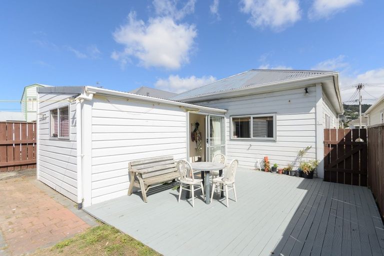 Photo of property in 29 Salek Street, Kilbirnie, Wellington, 6022