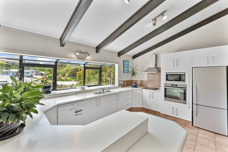 Photo of property in 24 Rossiter Crescent, Lynmouth, New Plymouth, 4310