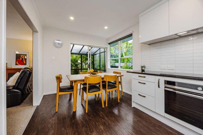 Photo of property in 22 Wayne Drive, Mangere, Auckland, 2022