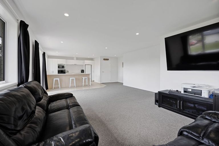 Photo of property in 207c Regan Street, Stratford, 4332