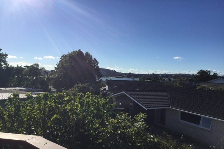 Photo of property in 7 Tercel Place, Sunnyhills, Auckland, 2010