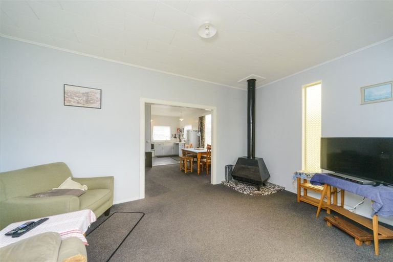 Photo of property in 5 Pencarrow Street, Highbury, Palmerston North, 4412