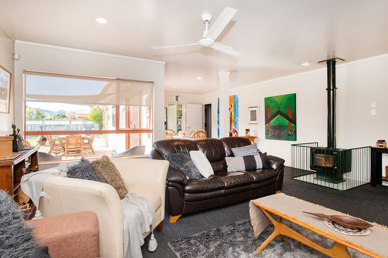 Photo of property in 346 Nelson Road, Riverdale, Gisborne, 4010