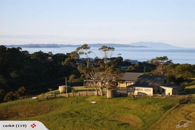 Photo of property in 88 Cedar Terrace, Stanmore Bay, Whangaparaoa, 0932