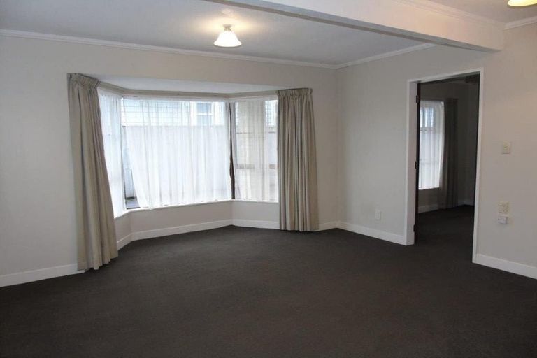 Photo of property in 195 Knights Road, Hutt Central, Lower Hutt, 5011