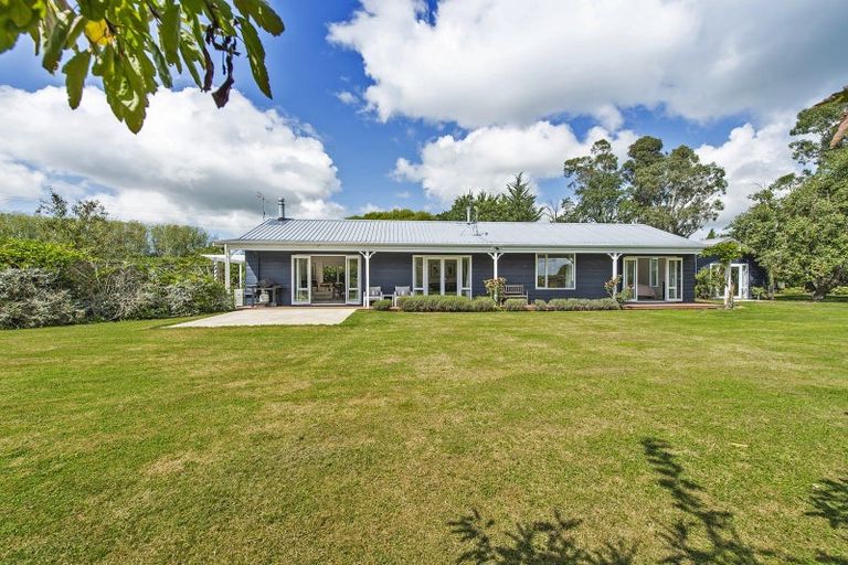 Photo of property in 15 Stewarts Road, Leeston, 7682