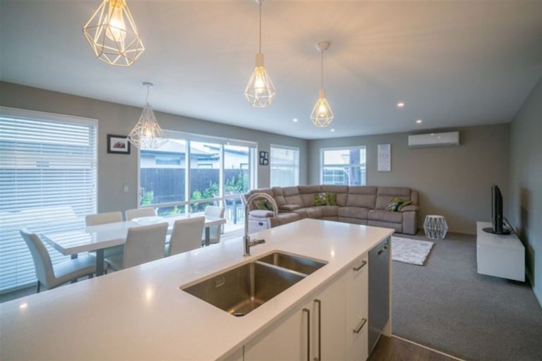 Photo of property in 7 Alexandrina Street, Marshland, Christchurch, 8083