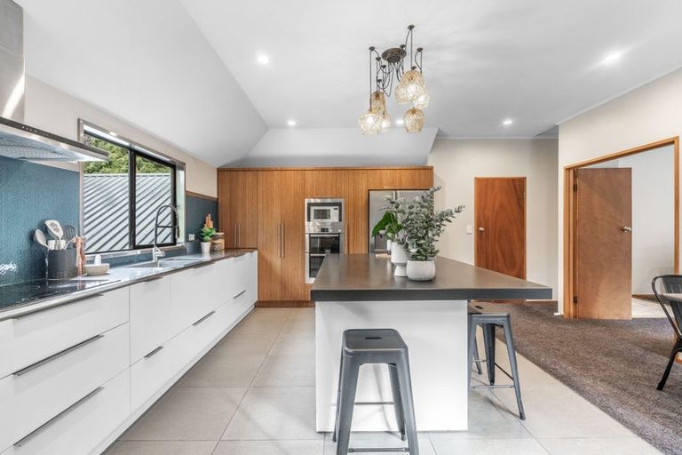 Photo of property in 50 Huruhuru Road, Otatara, Invercargill, 9879