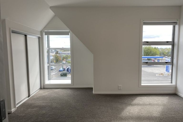 Photo of property in Amuri Park Apartments, 21/280 Bealey Avenue, Christchurch Central, Christchurch, 8013