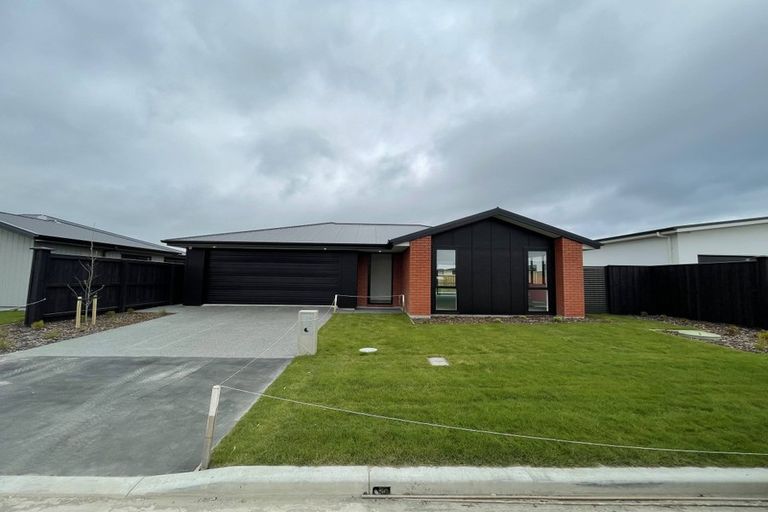Photo of property in 12 Fauna Street, Halswell, Christchurch, 8025