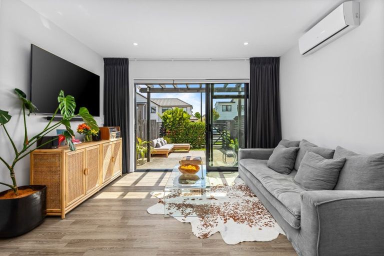 Photo of property in 10 Timbermill Road, Whenuapai, Auckland, 0618