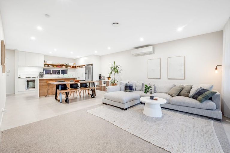 Photo of property in 22 Brookview Drive, Flat Bush, Auckland, 2019