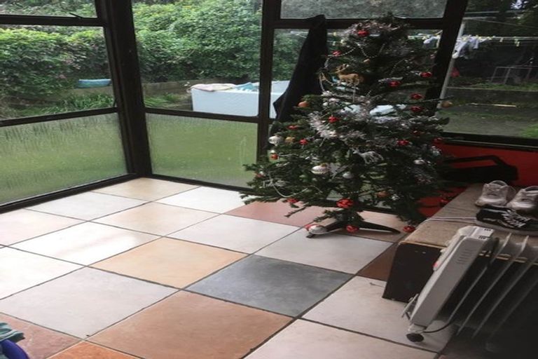 Photo of property in 10/31 Mana Avenue, Titahi Bay, Porirua, 5022