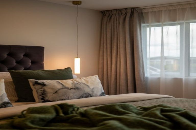 Photo of property in 92a Jeffreys Road, Fendalton, Christchurch, 8052