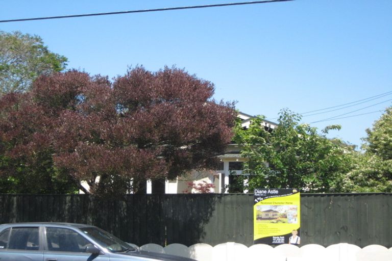 Photo of property in 69 Selwyn Street, Somerfield, Christchurch, 8024